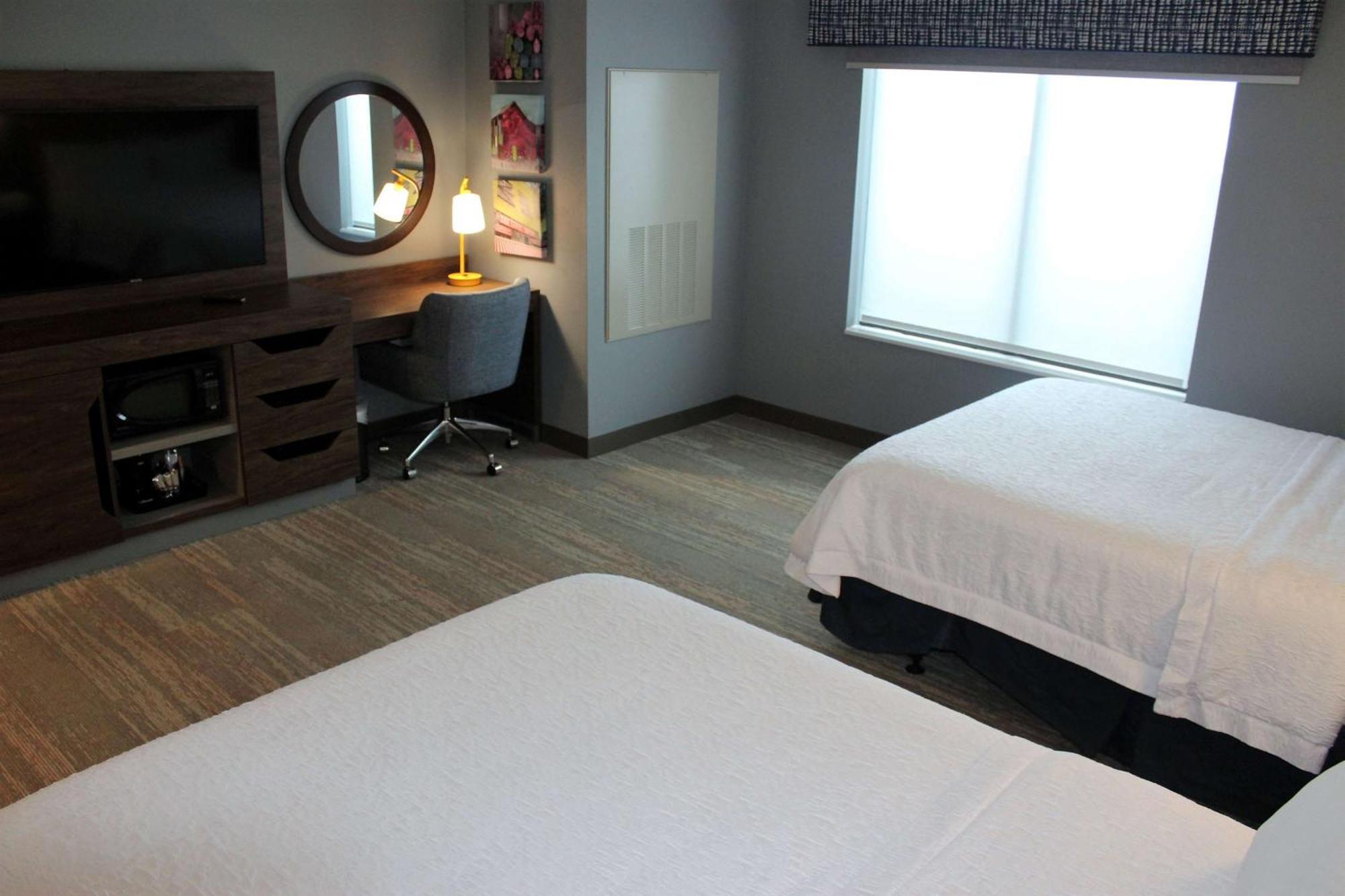 Hampton Inn Лексингтон Экстерьер фото