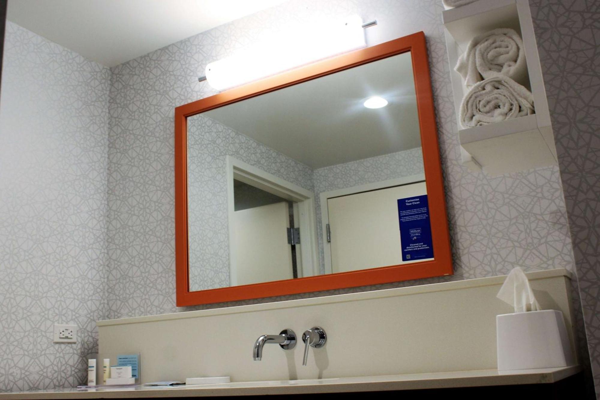 Hampton Inn Лексингтон Экстерьер фото